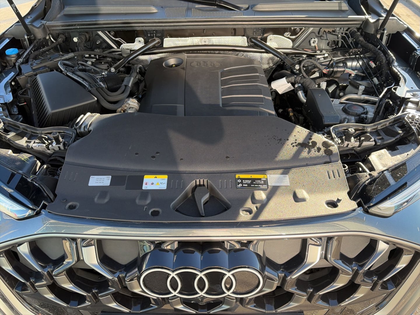 Bild über Audi Q5 SUV TDI quattro 150 kW S tronic - für weitere Informationen kontaktieren Sie den Audi Partner