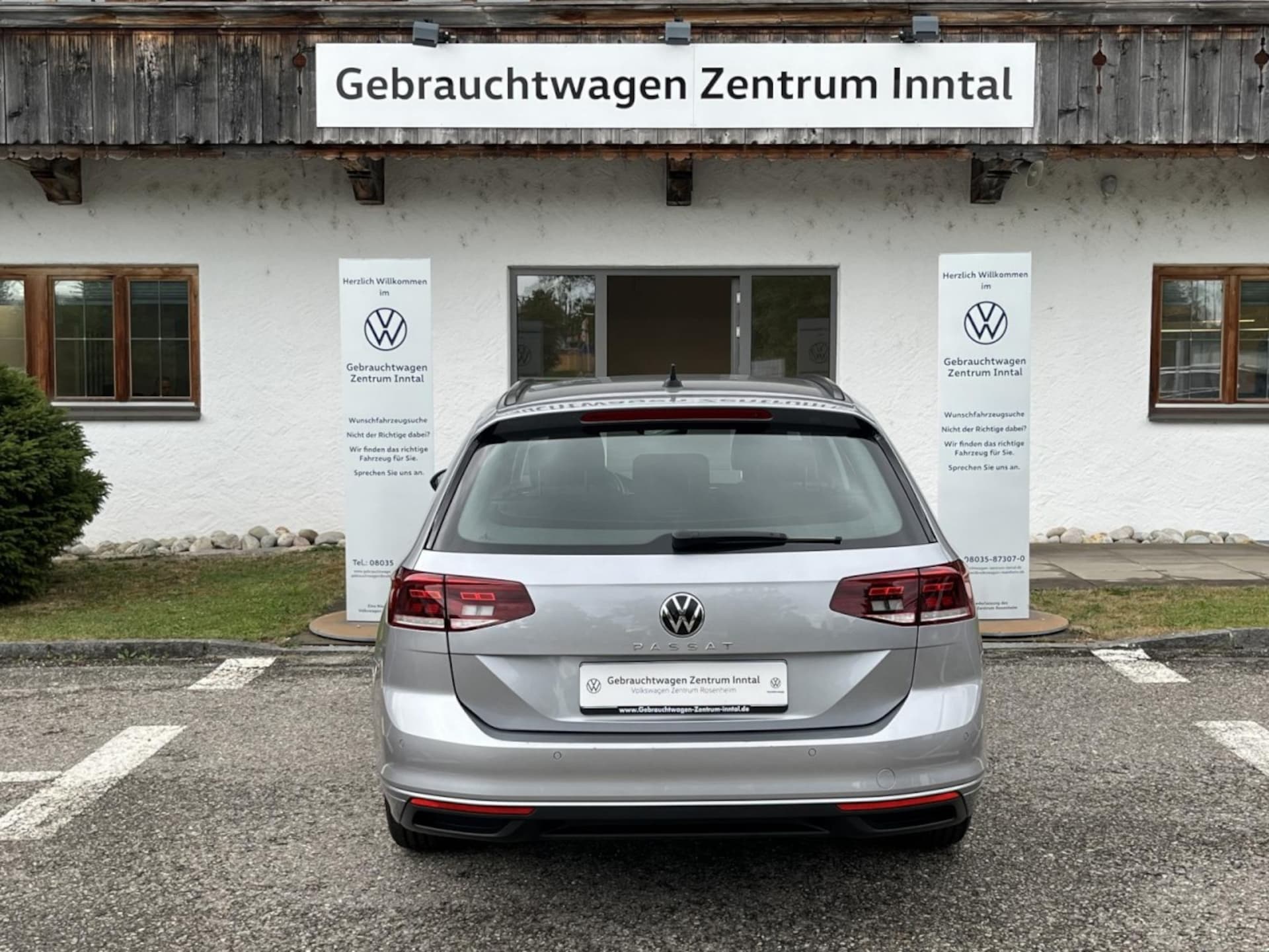 Volkswagen Passat Variant Basis-Modell