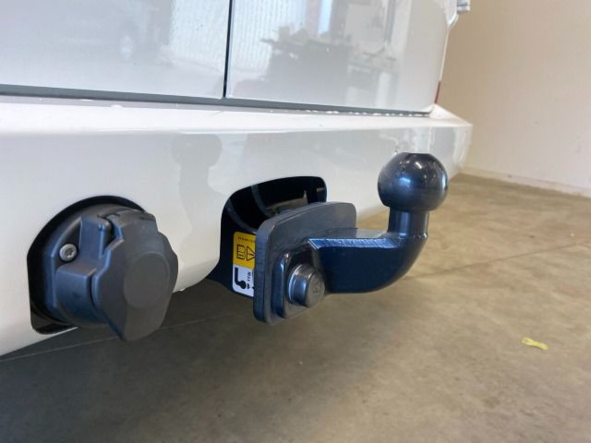Volkswagen Transporter Kasten langer Radstand