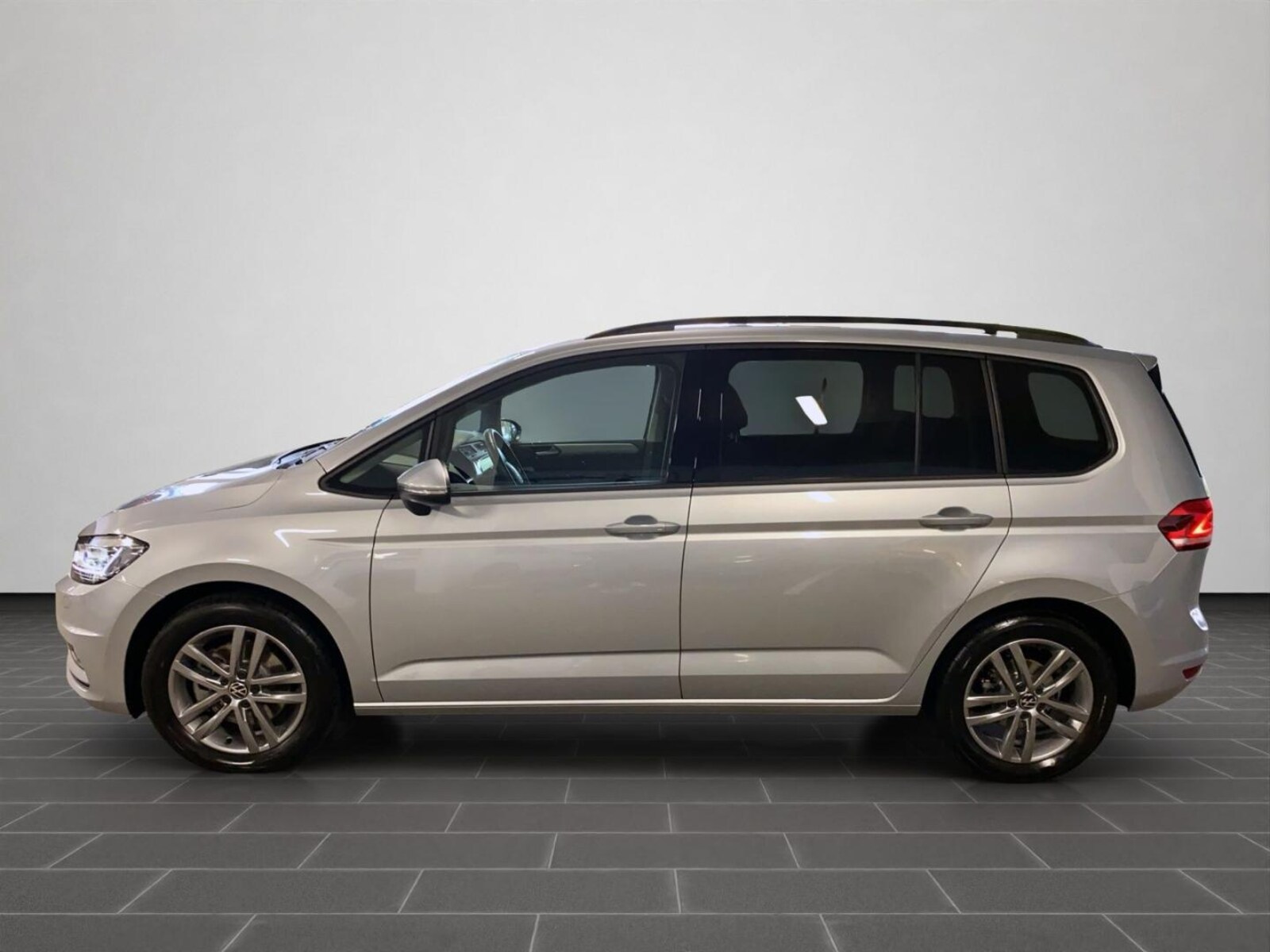 Volkswagen Touran – Bild 7