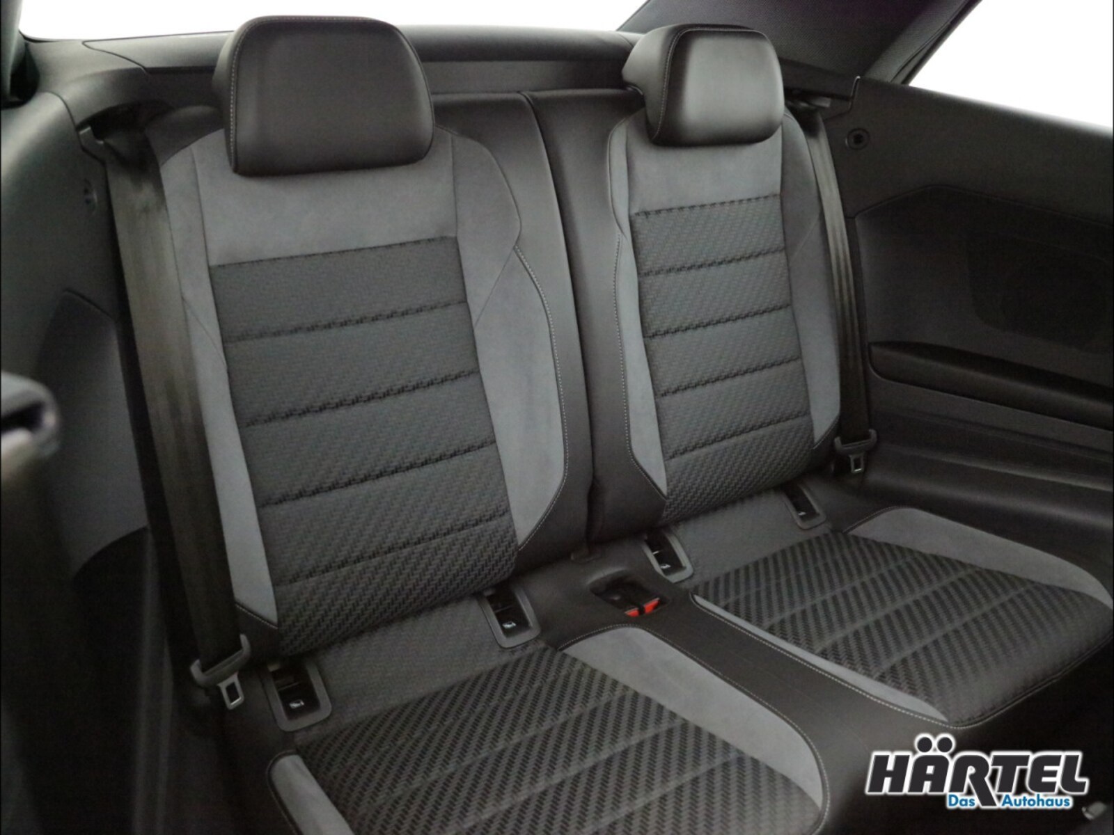 Volkswagen T-Roc Cabriolet – Bild 7