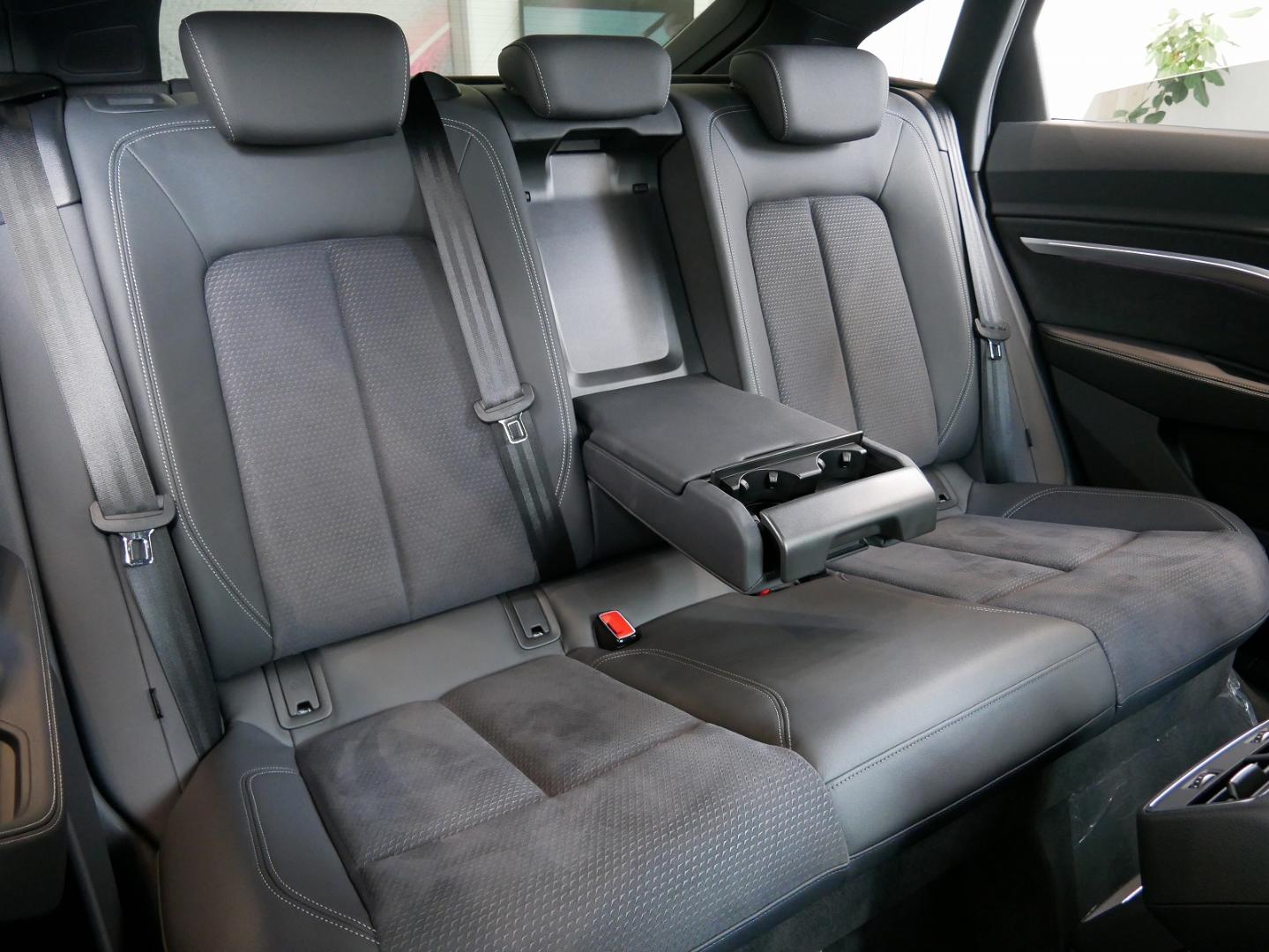 Image about Audi Q8 Sportback e-tron 55 e-tron S line