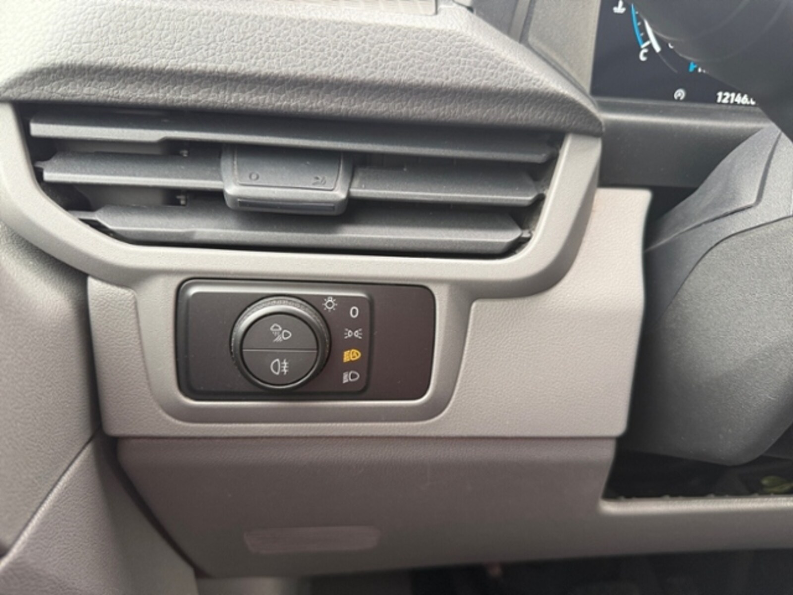 Volkswagen Transporter Kasten kurzer Radstand – Bild 23