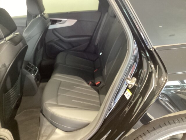 Image about Audi A4 Avant S line 40 TDI quattro S tronic