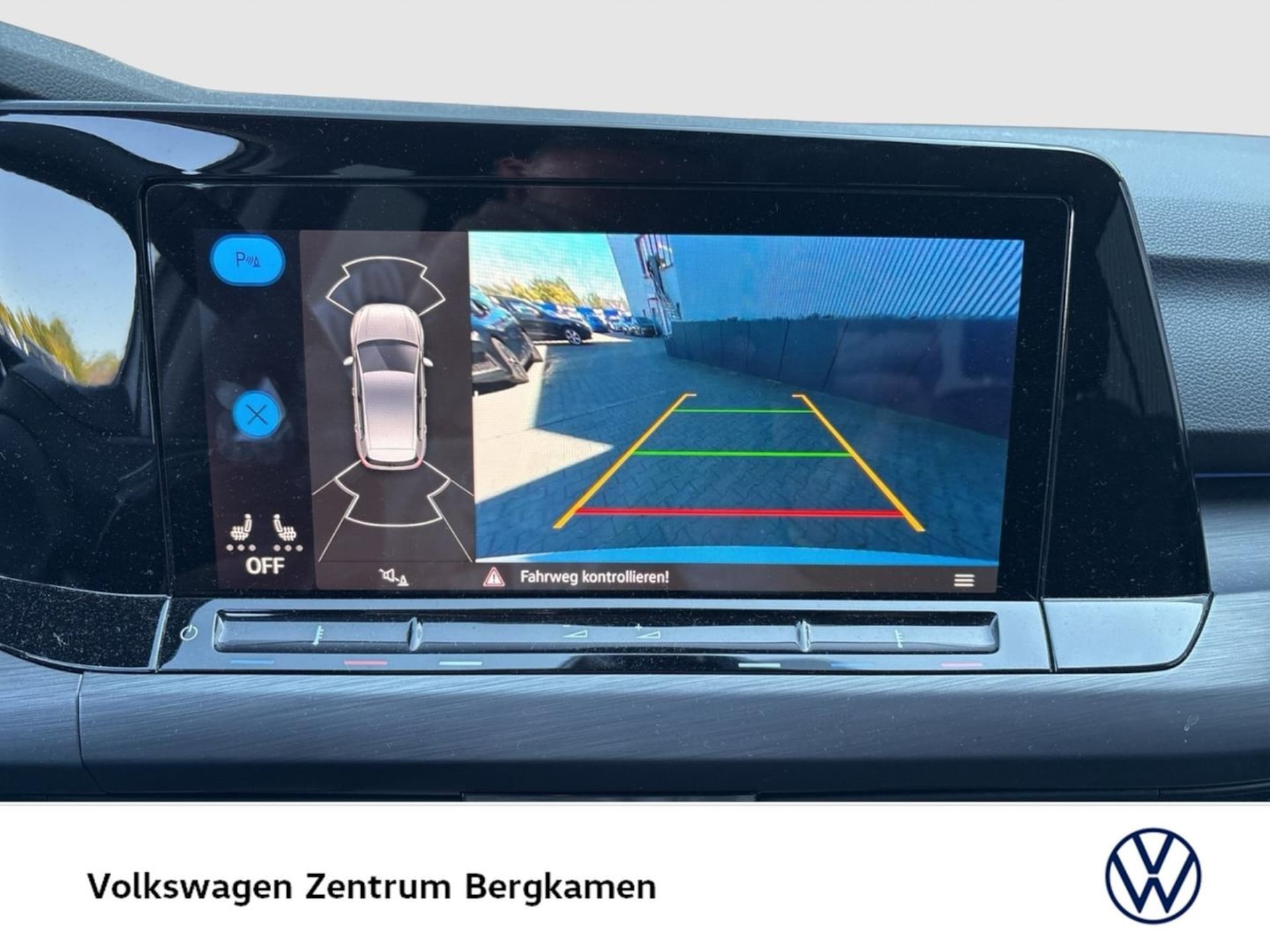 Volkswagen Golf Style