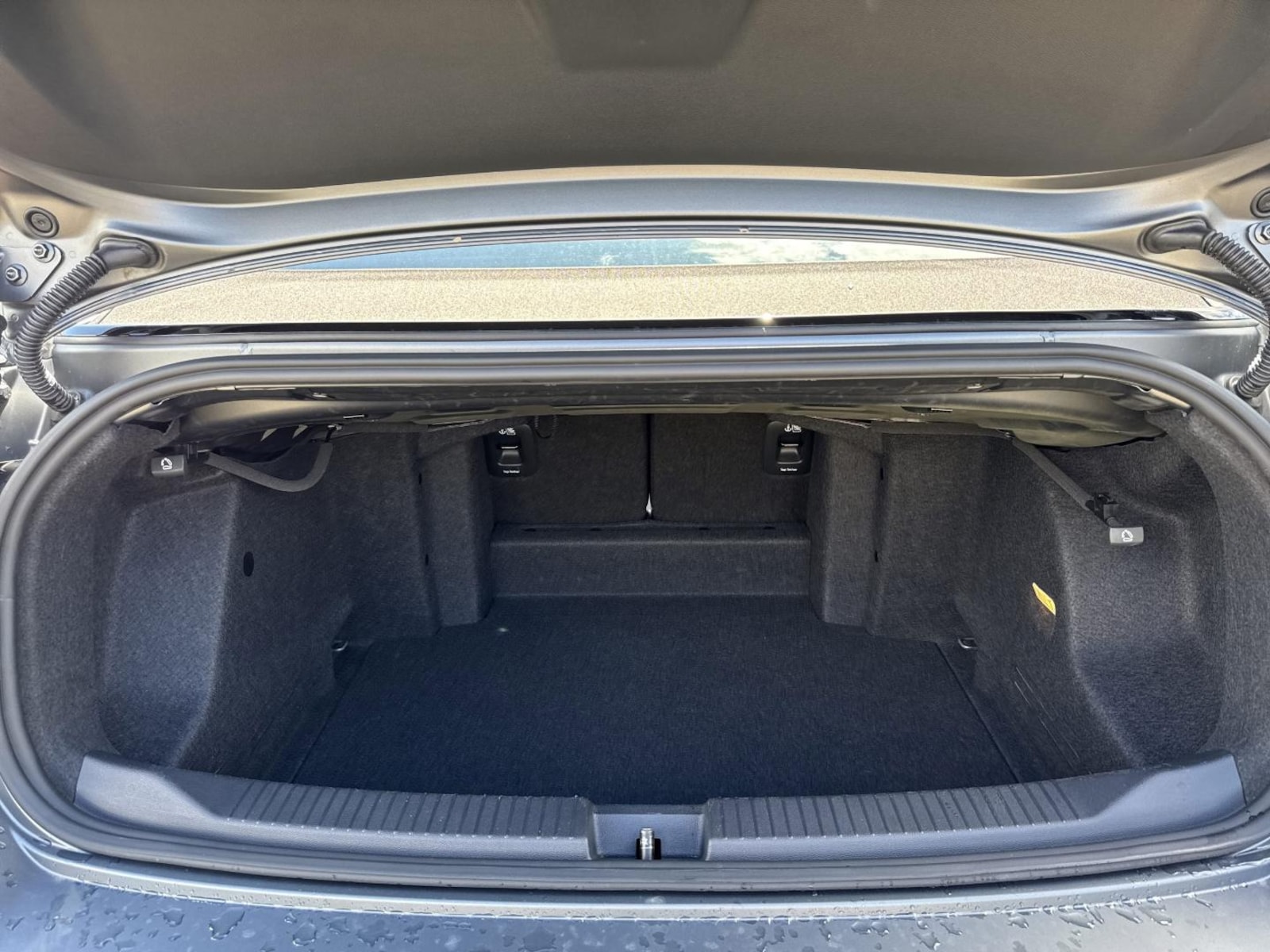 Volkswagen T-Roc Cabriolet – Bild 13