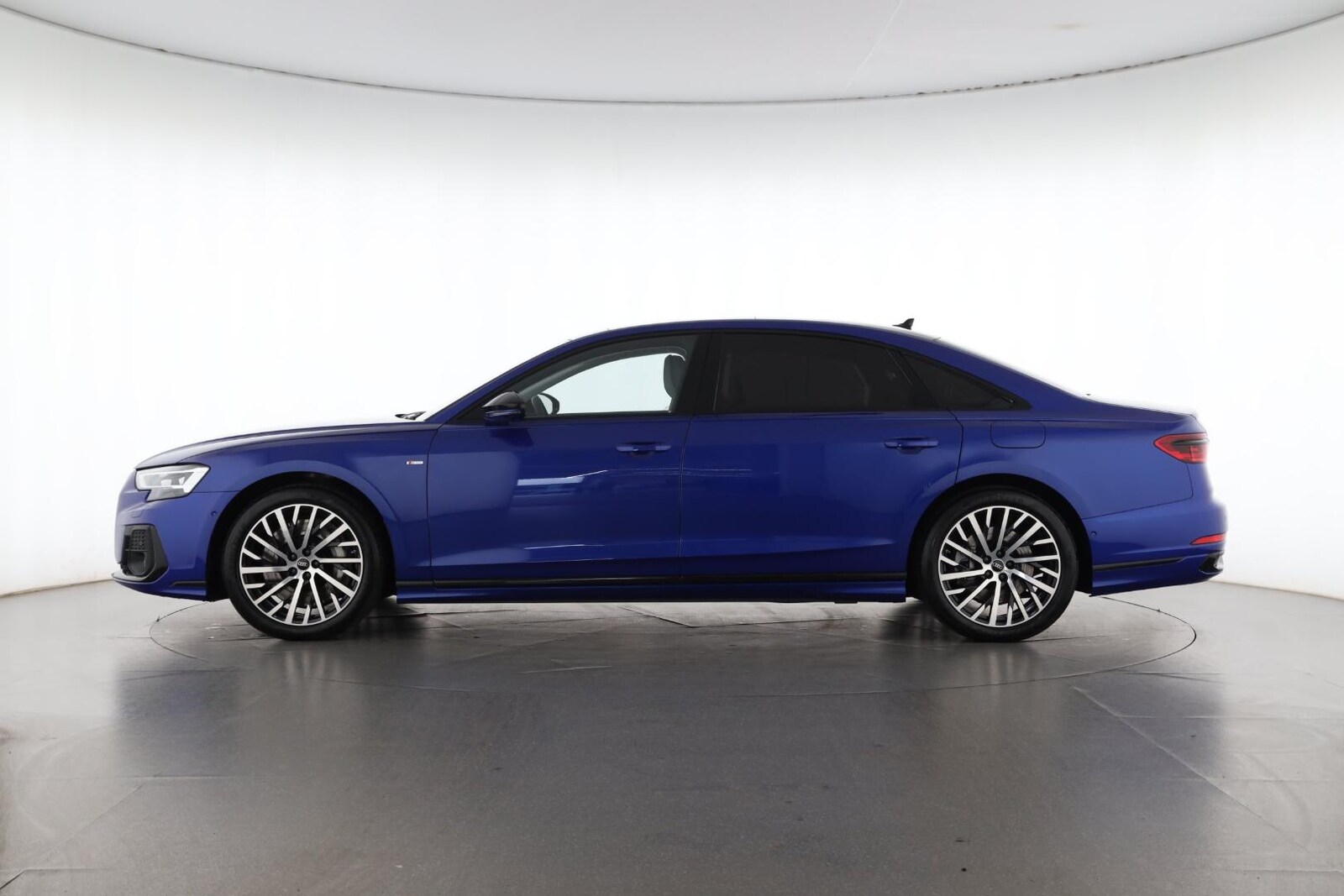 Audi A8 L – Bild 3