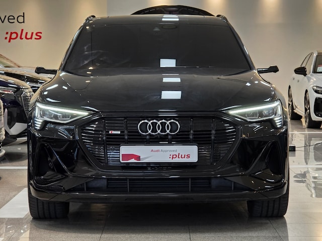 Audi e-tron Sportback 4