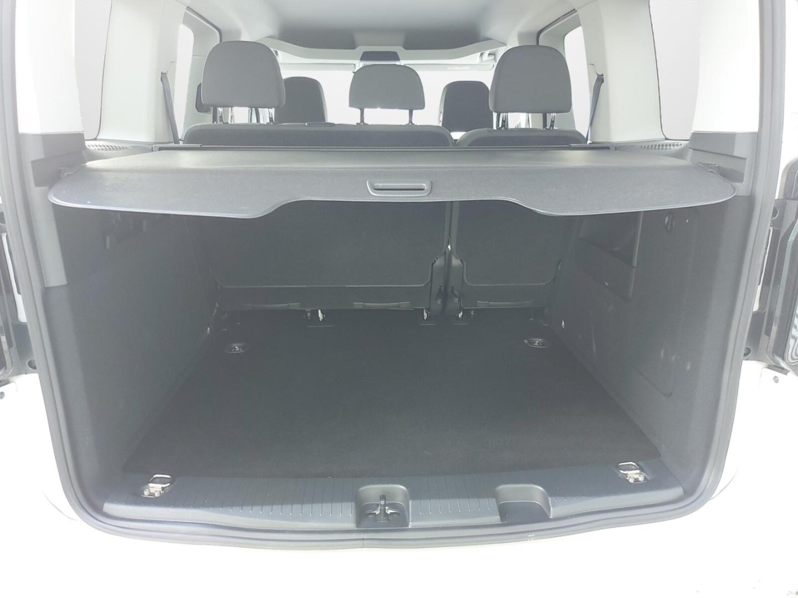Volkswagen Caddy – Bild 12