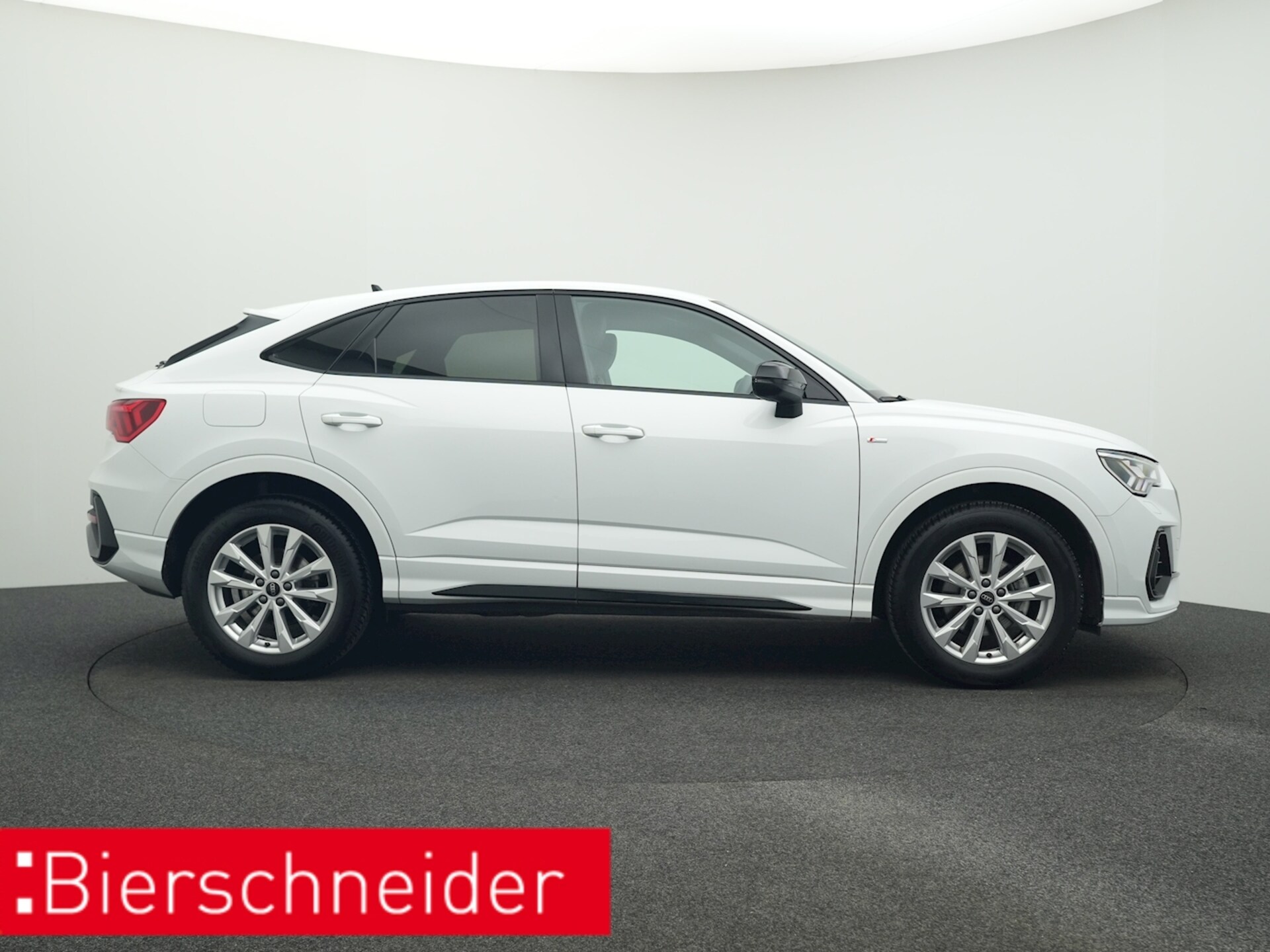 Audi Q3 Sportback S line