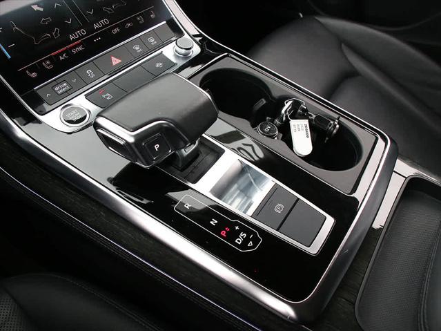 2022 AUDI Q7 - Image 13