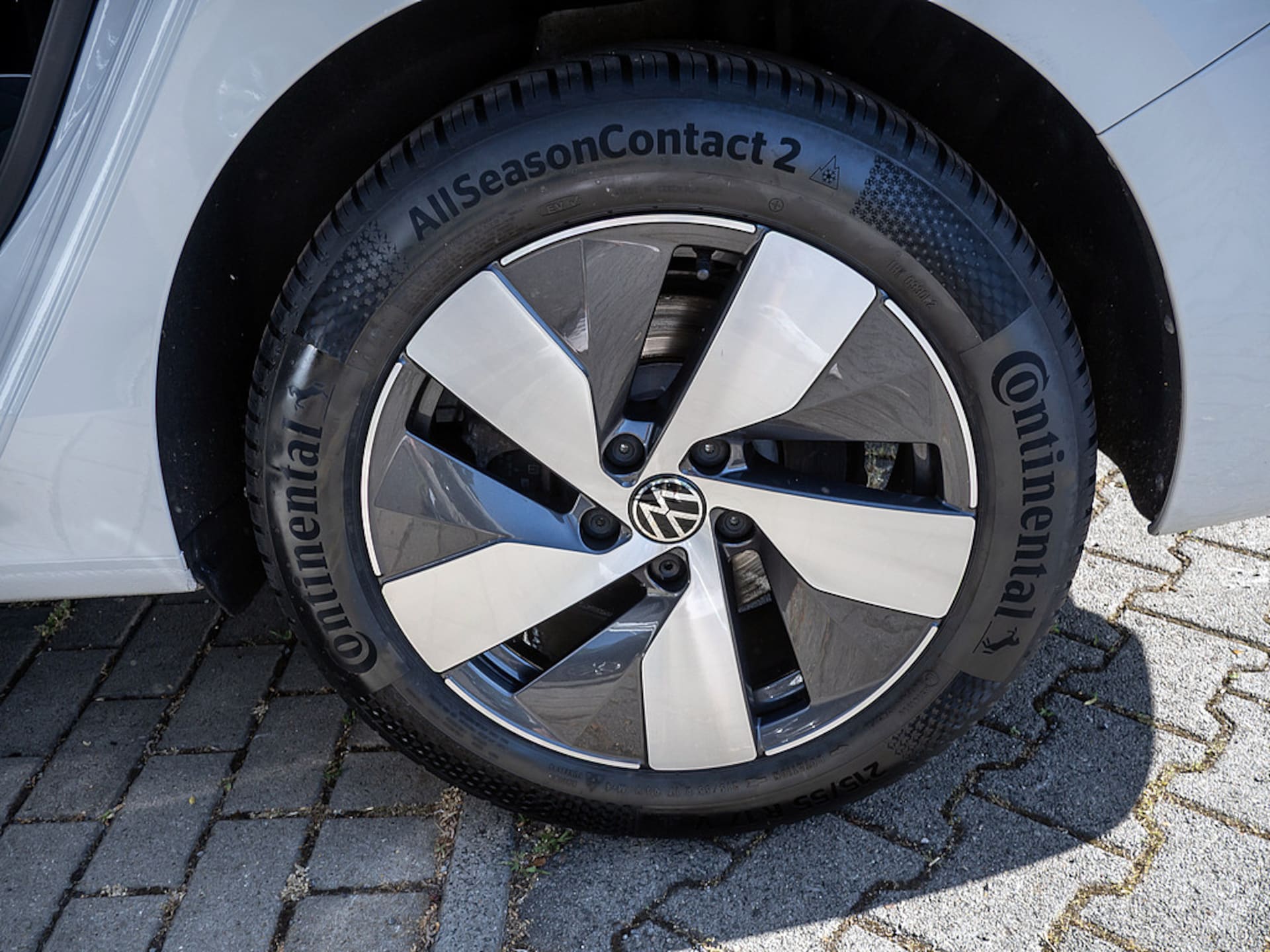 Volkswagen Passat Elegance