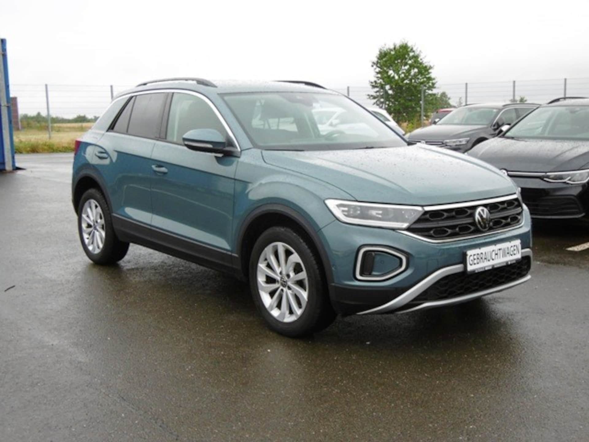 Volkswagen T-Roc Life