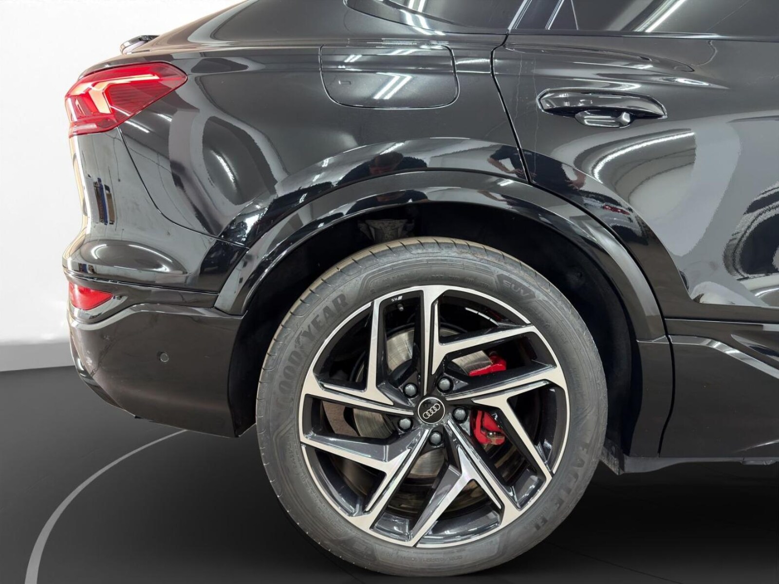 Audi Q6 Sportback e-tron – Bild 14