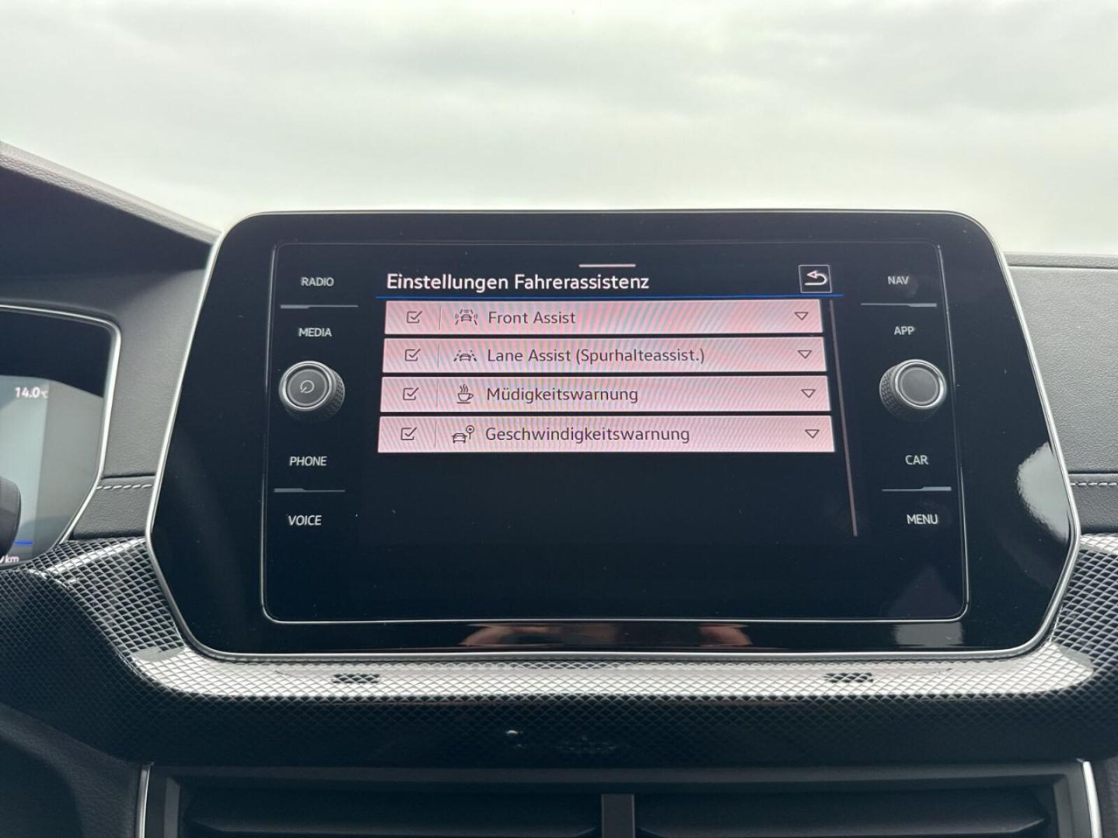 Volkswagen T-Cross – Bild 23