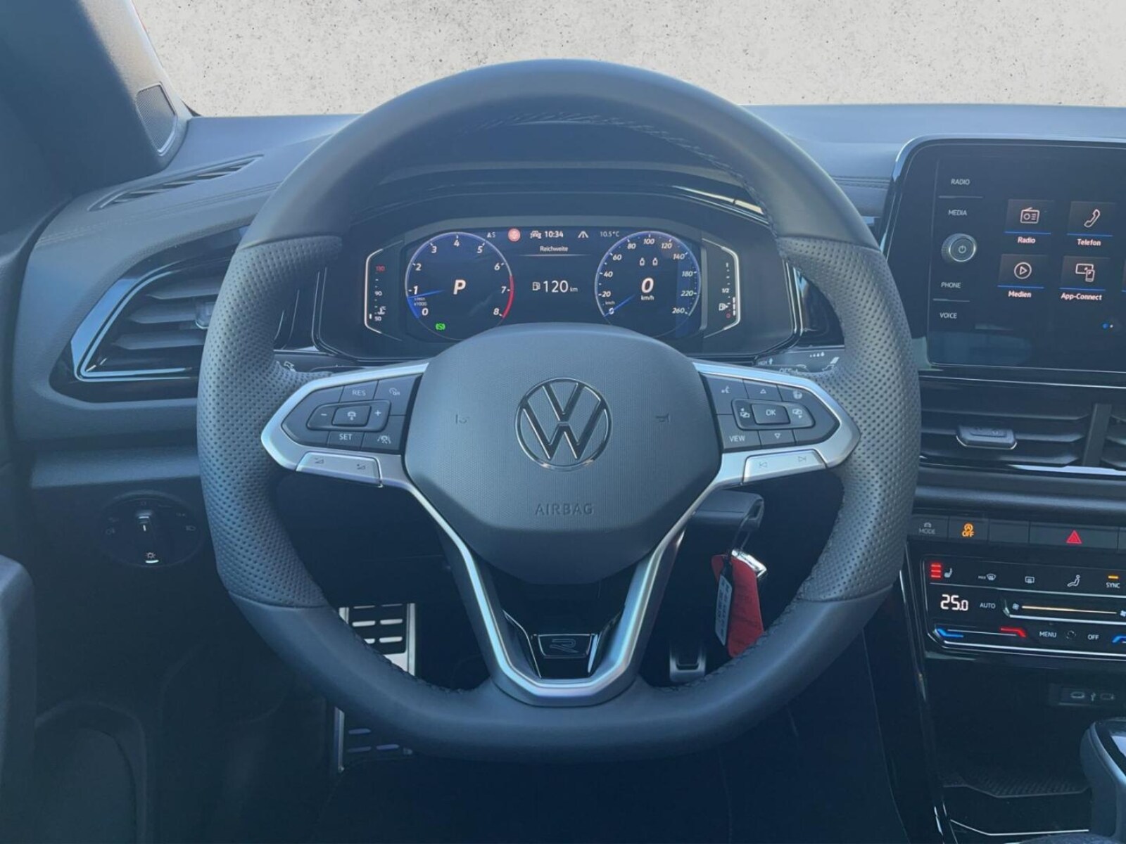Volkswagen T-Roc Cabriolet – Bild 10