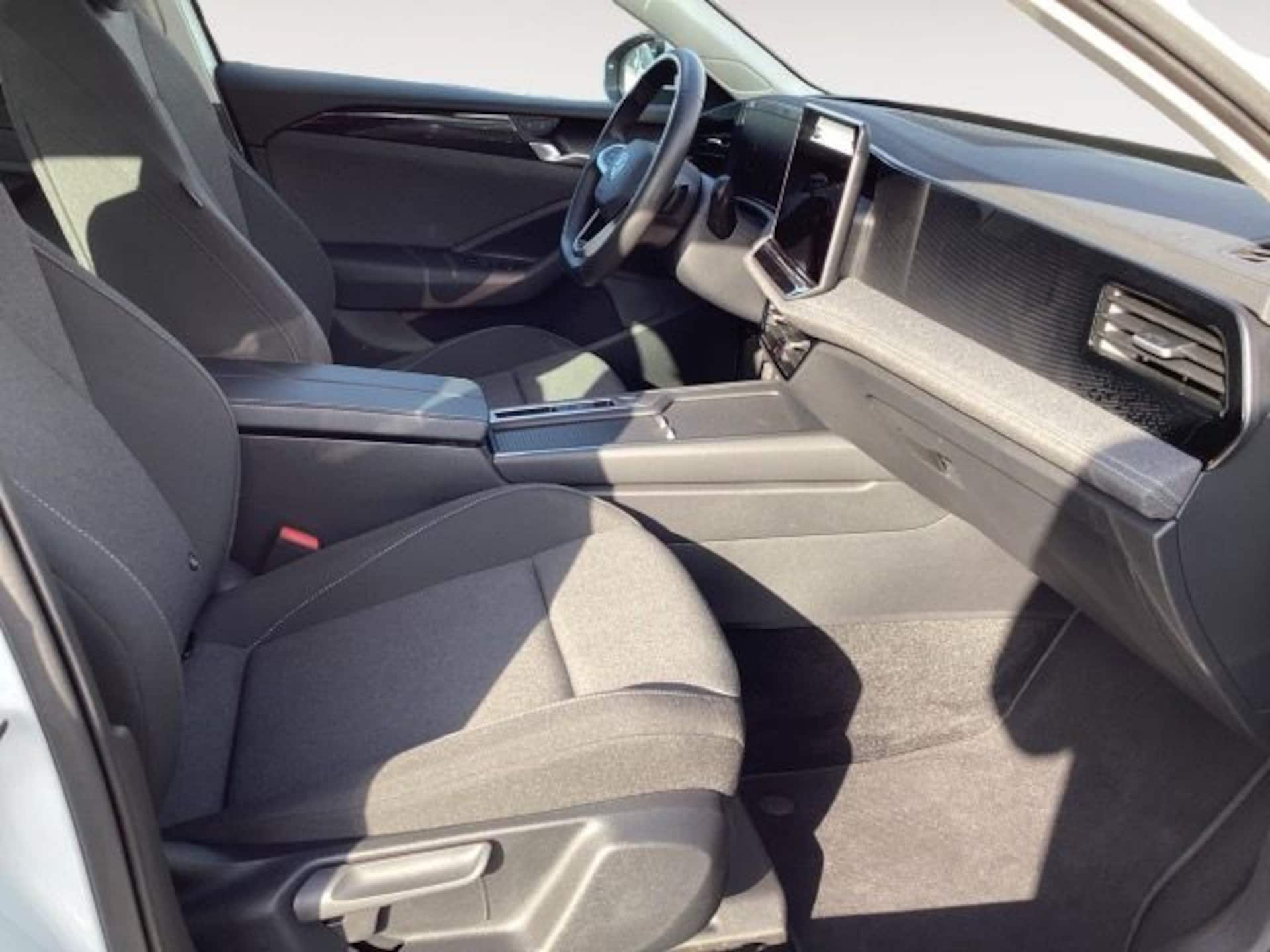Volkswagen Passat Basis-Modell