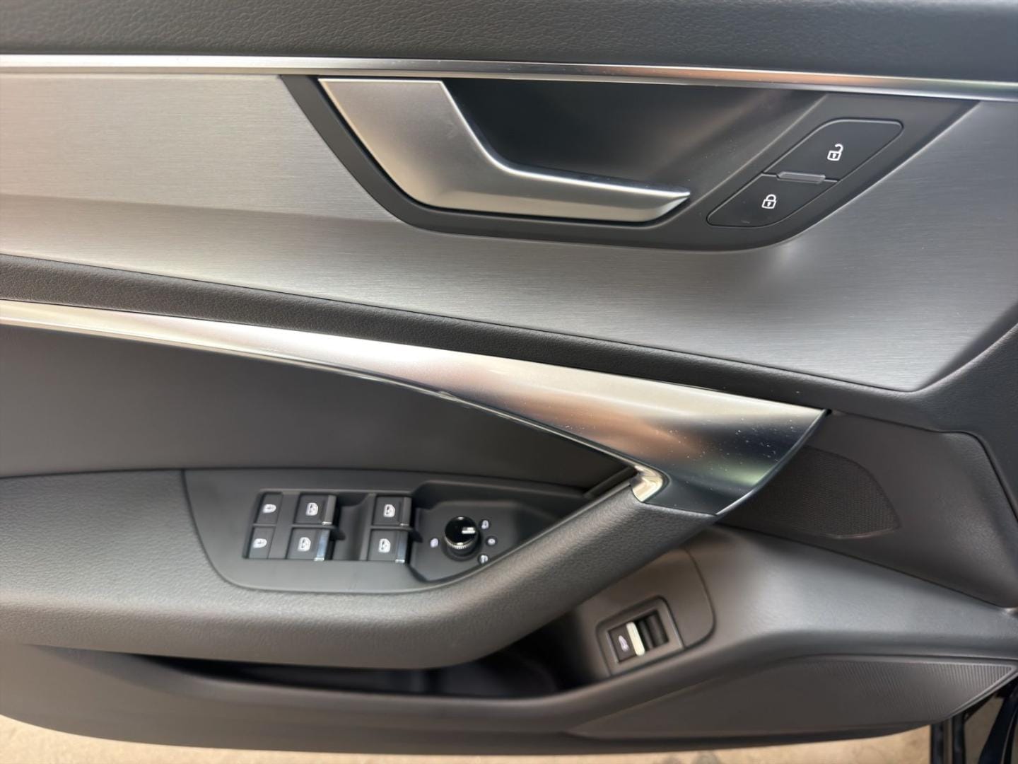 Bild über Audi A6 sport 45 TFSI S tronic - für weitere Informationen kontaktieren Sie den Audi Partner