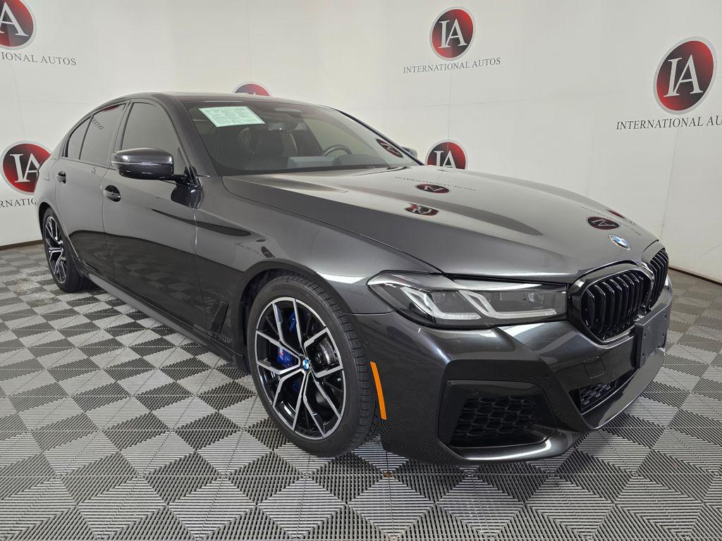 2021 BMW 5 Series M550i xDrive Sedan's photo
