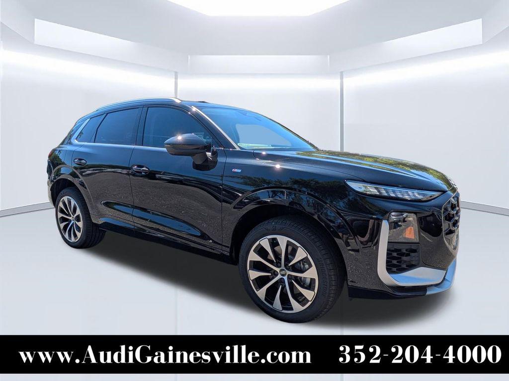 2026 Audi Q3 S line quattro's photo