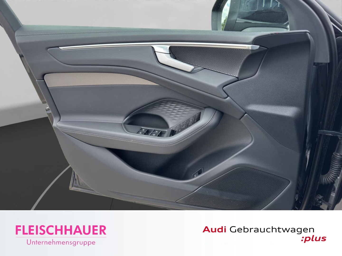 Bild über Audi A6 Avant TDI 150 kW S tronic - für weitere Informationen kontaktieren Sie den Audi Partner