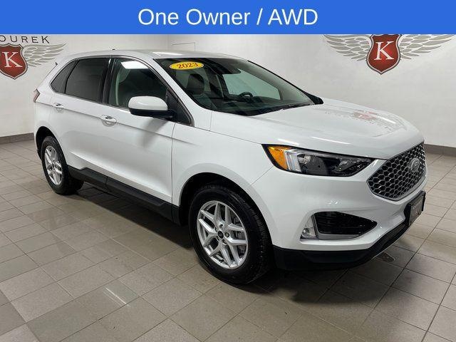 2023 Ford Edge