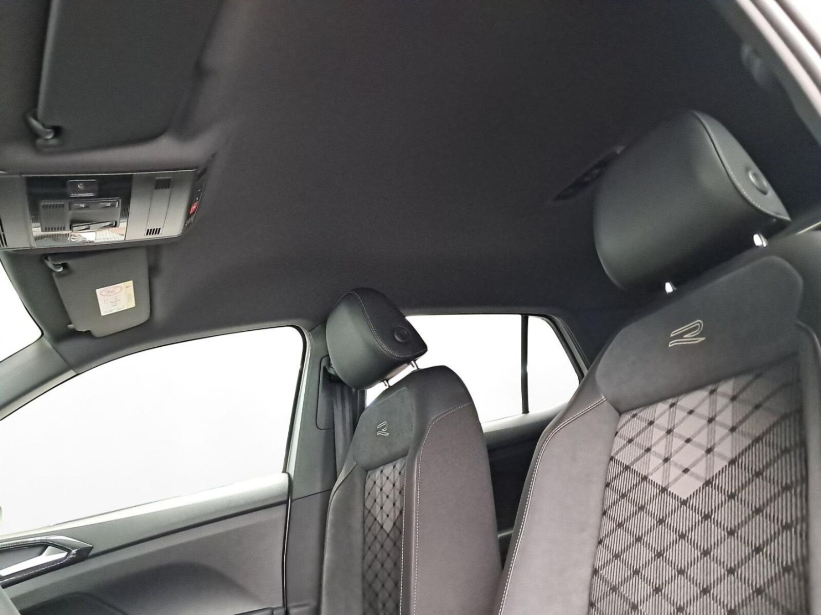 Volkswagen T-Cross – Bild 9