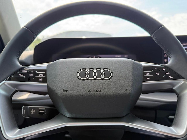 2026 Audi Q3 Base - Photo 44