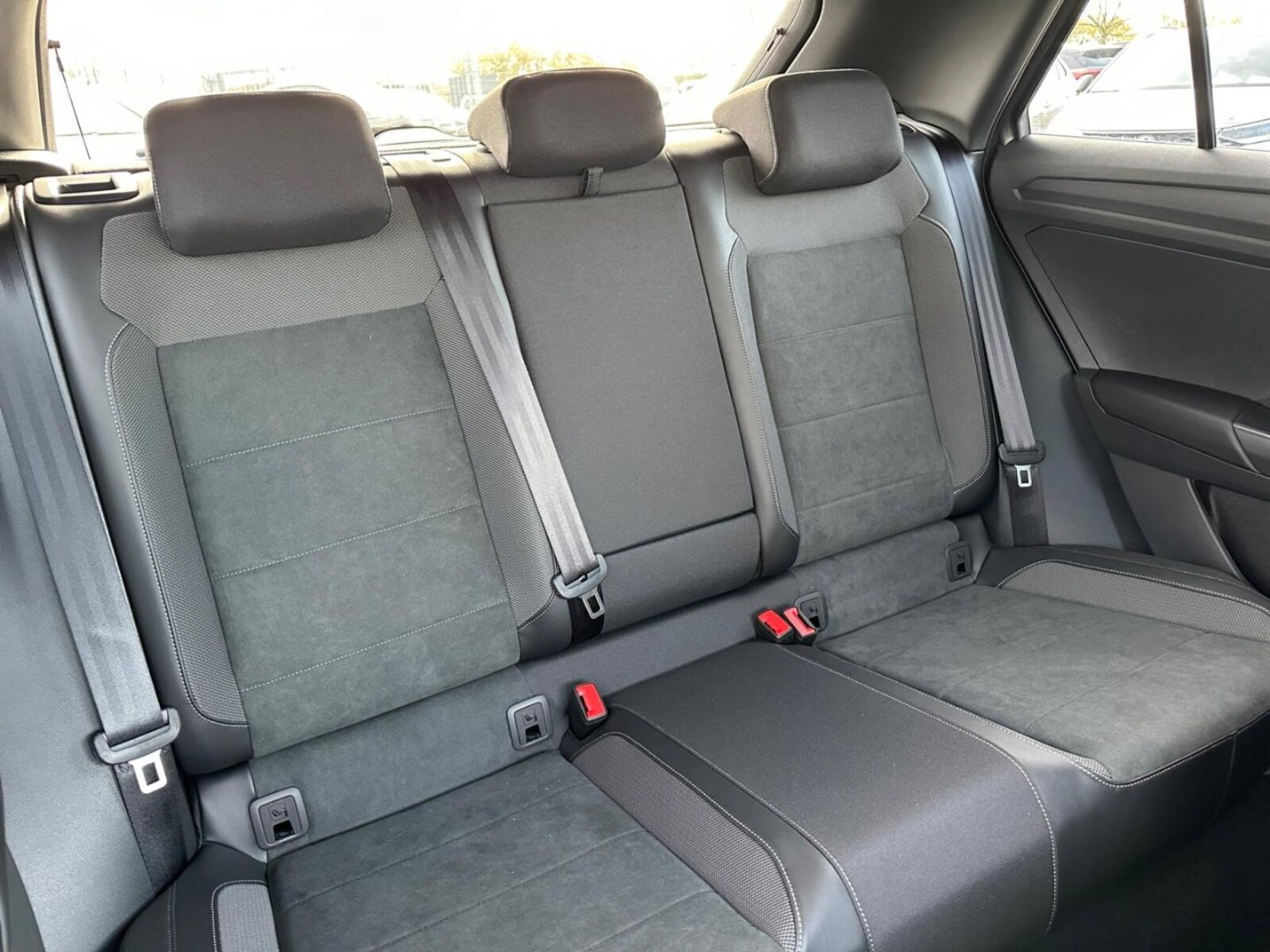 Volkswagen T-Roc – Bild 7