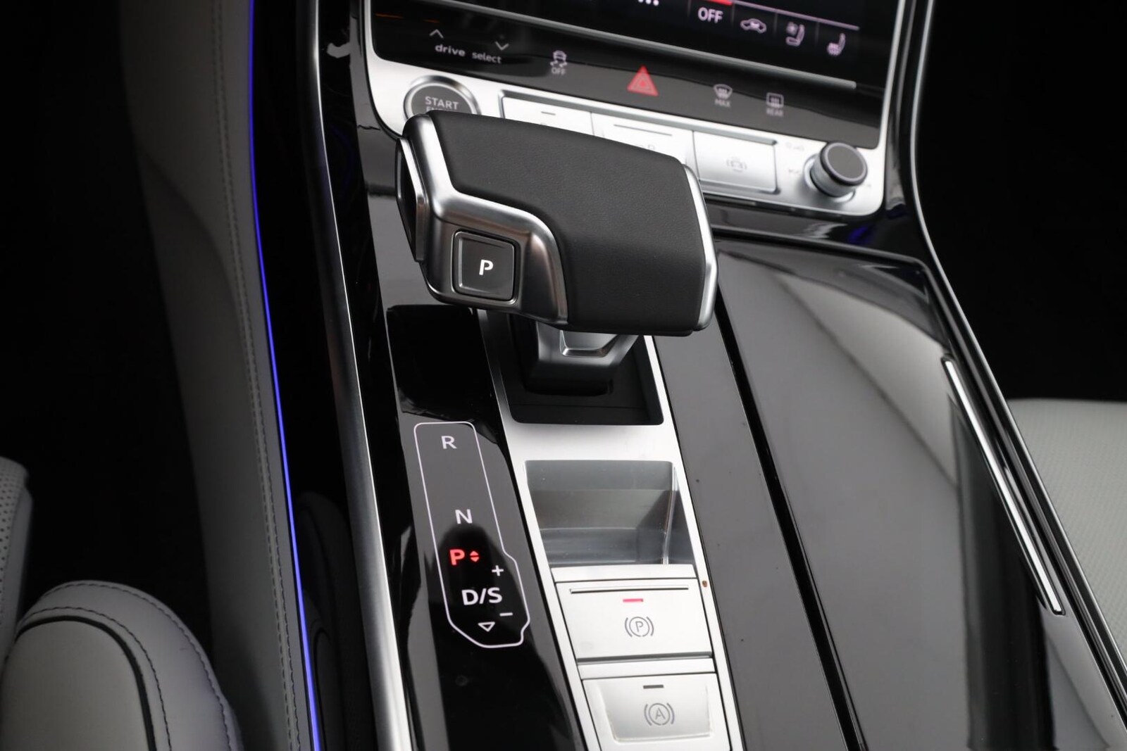 Audi A8 L – Bild 16