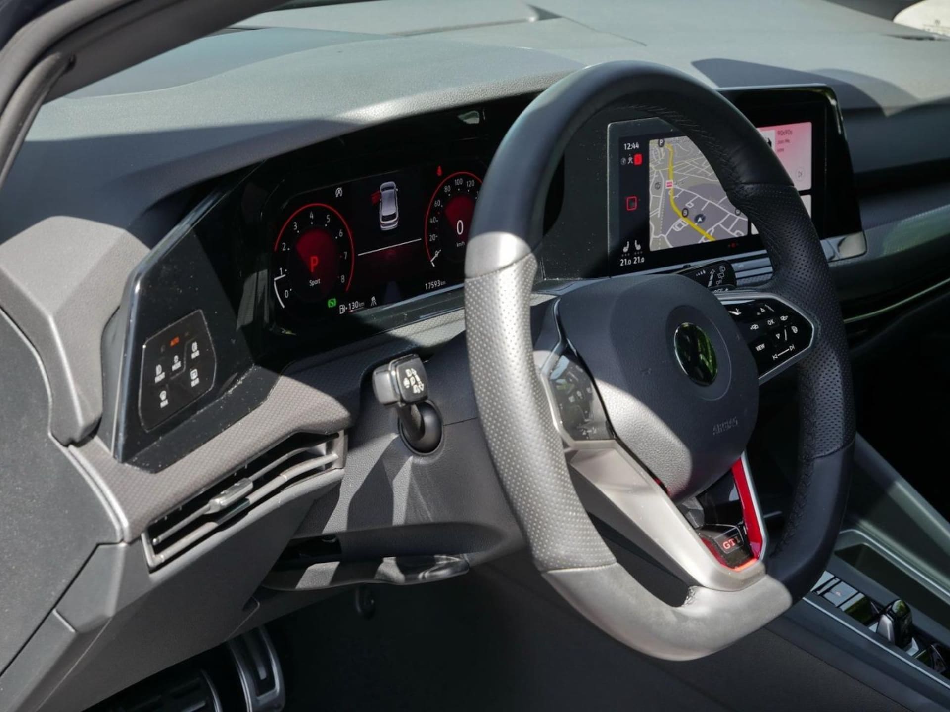 Volkswagen Golf GTI