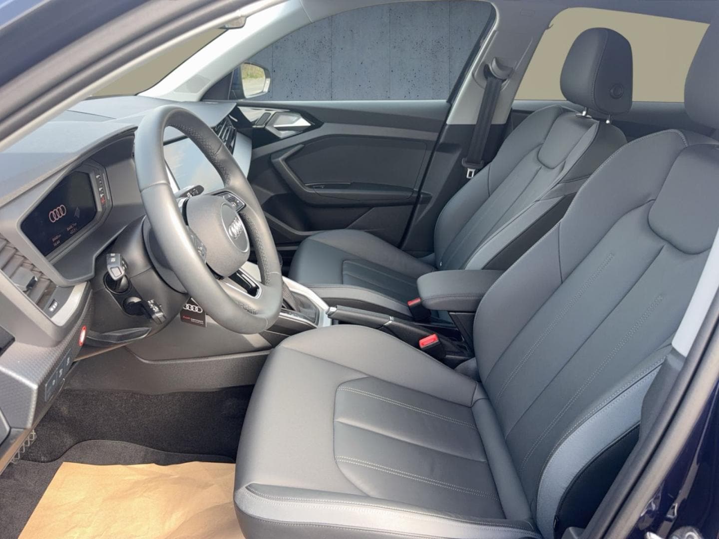 Bild über Audi A1 Sportback S line 35 TFSI S tronic - für weitere Informationen kontaktieren Sie den Audi Partner