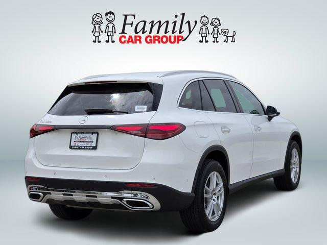 2025 Mercedes-Benz GLC 300