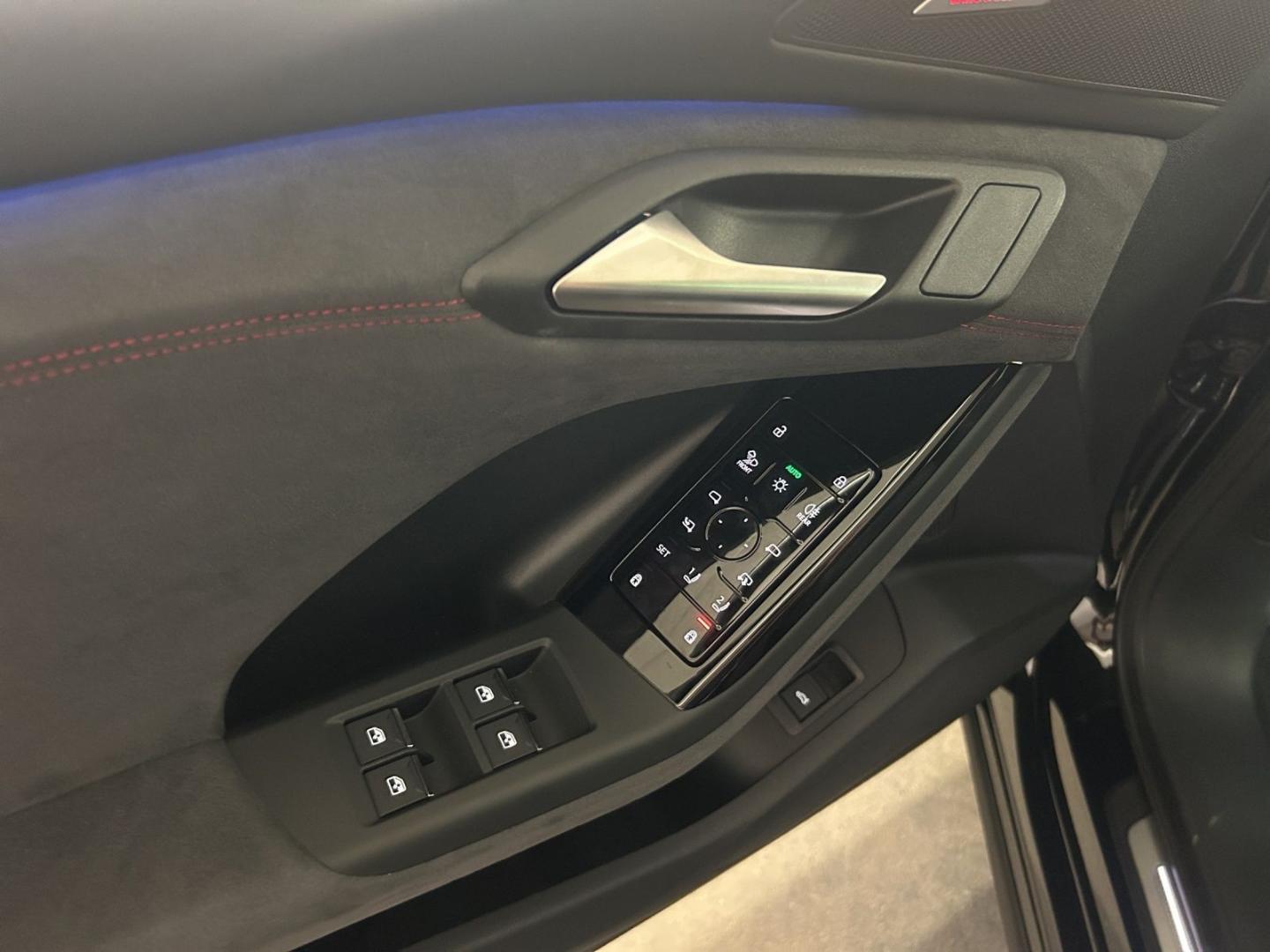 Image about Audi SQ6 Sportback e-tron e-tron