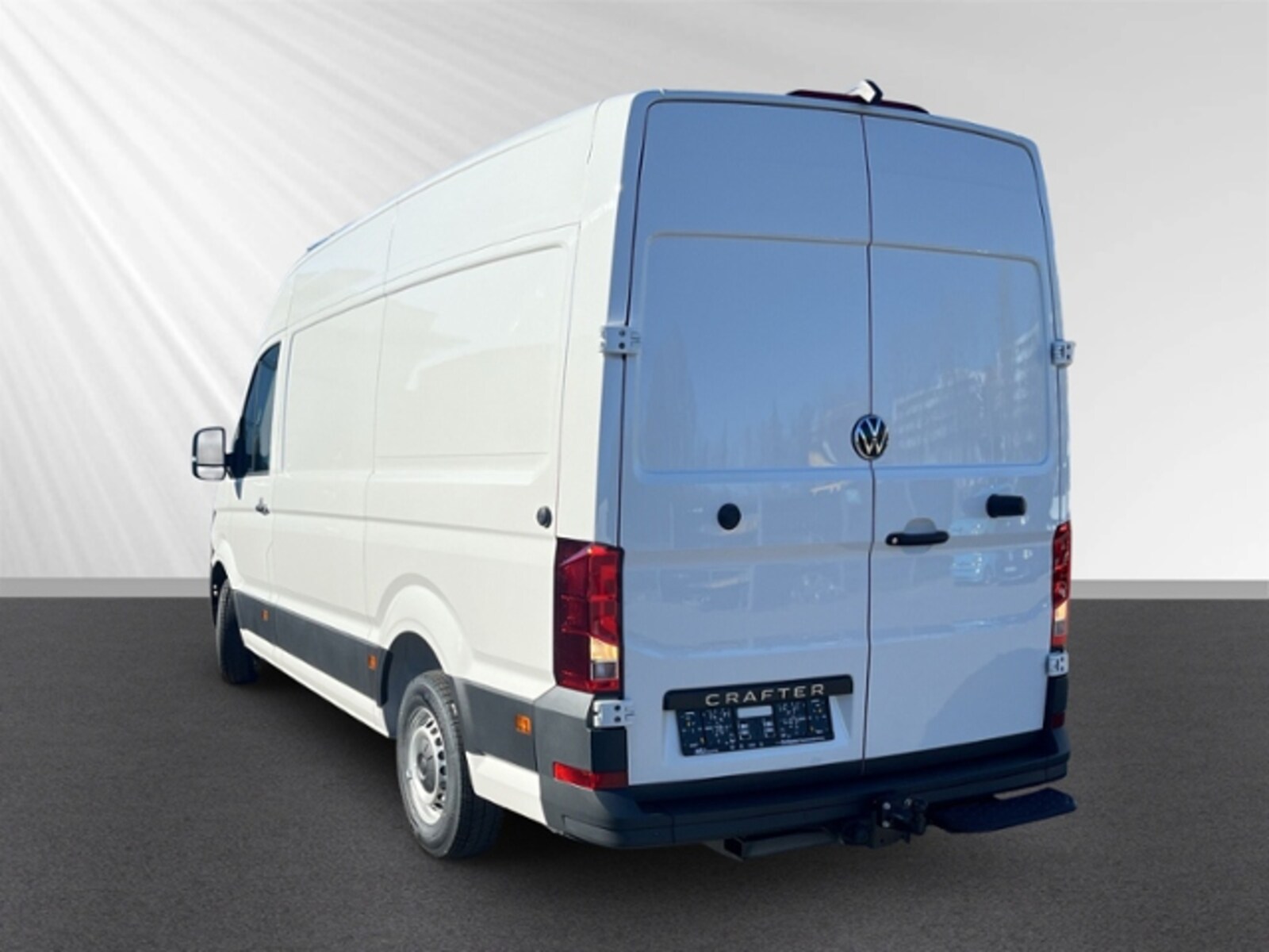 Volkswagen Crafter Kasten mittlerer Radstand – Bild 2