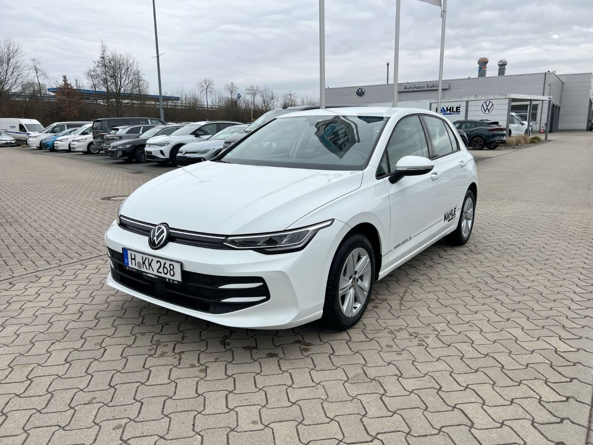 Volkswagen Golf Life
