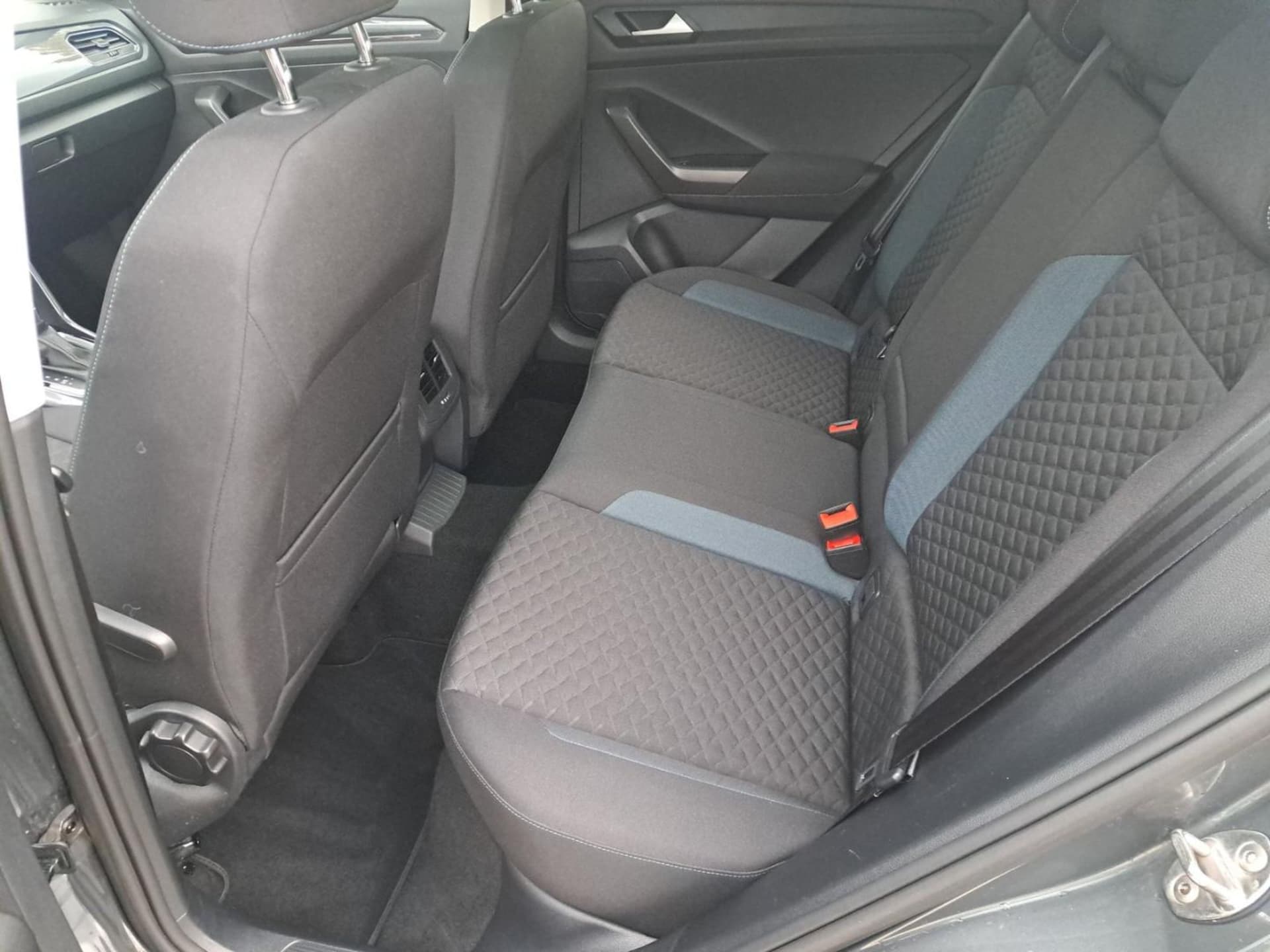 Volkswagen T-Roc IQ.DRIVE