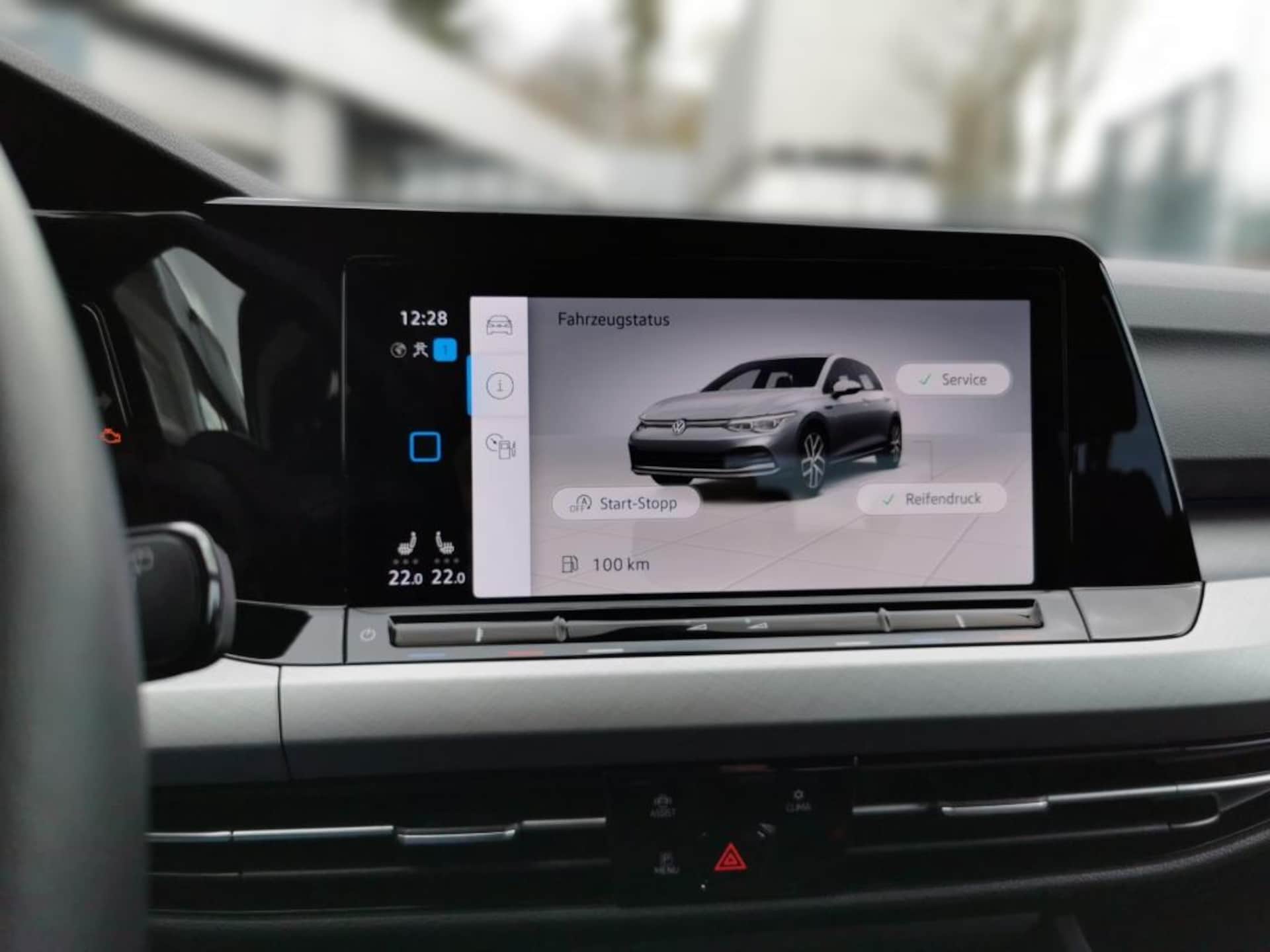 Volkswagen Golf Life
