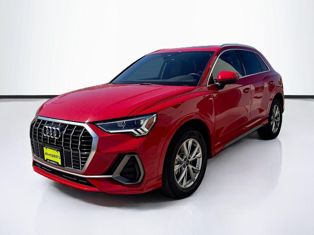 2025 Audi Q3 45 TFSI S Line Premium quattro's photo