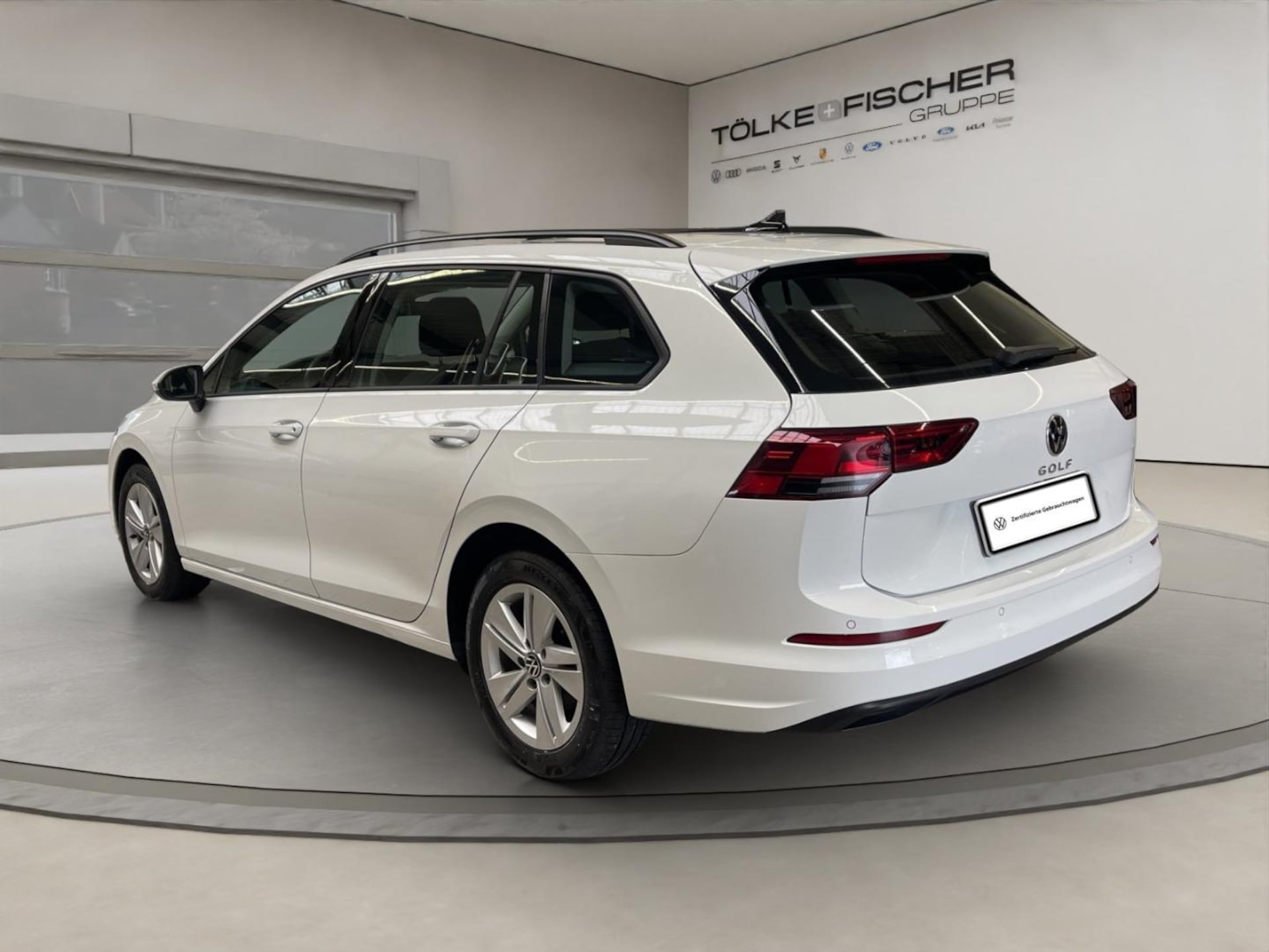 Volkswagen Golf Variant Life