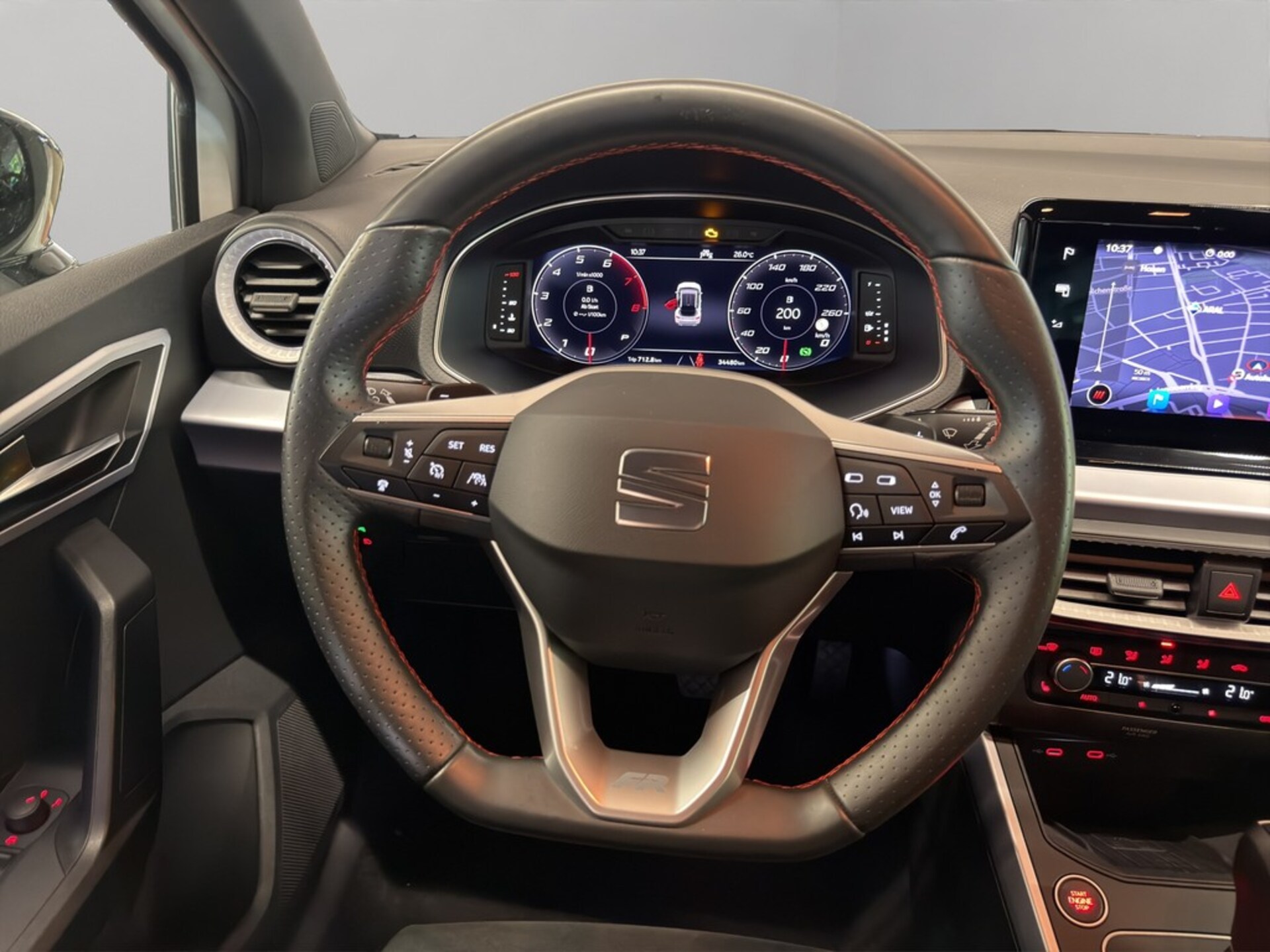 SEAT Arona FR