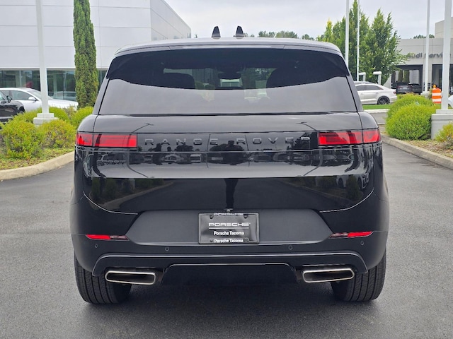 2025 Land Rover Range Rover Sport