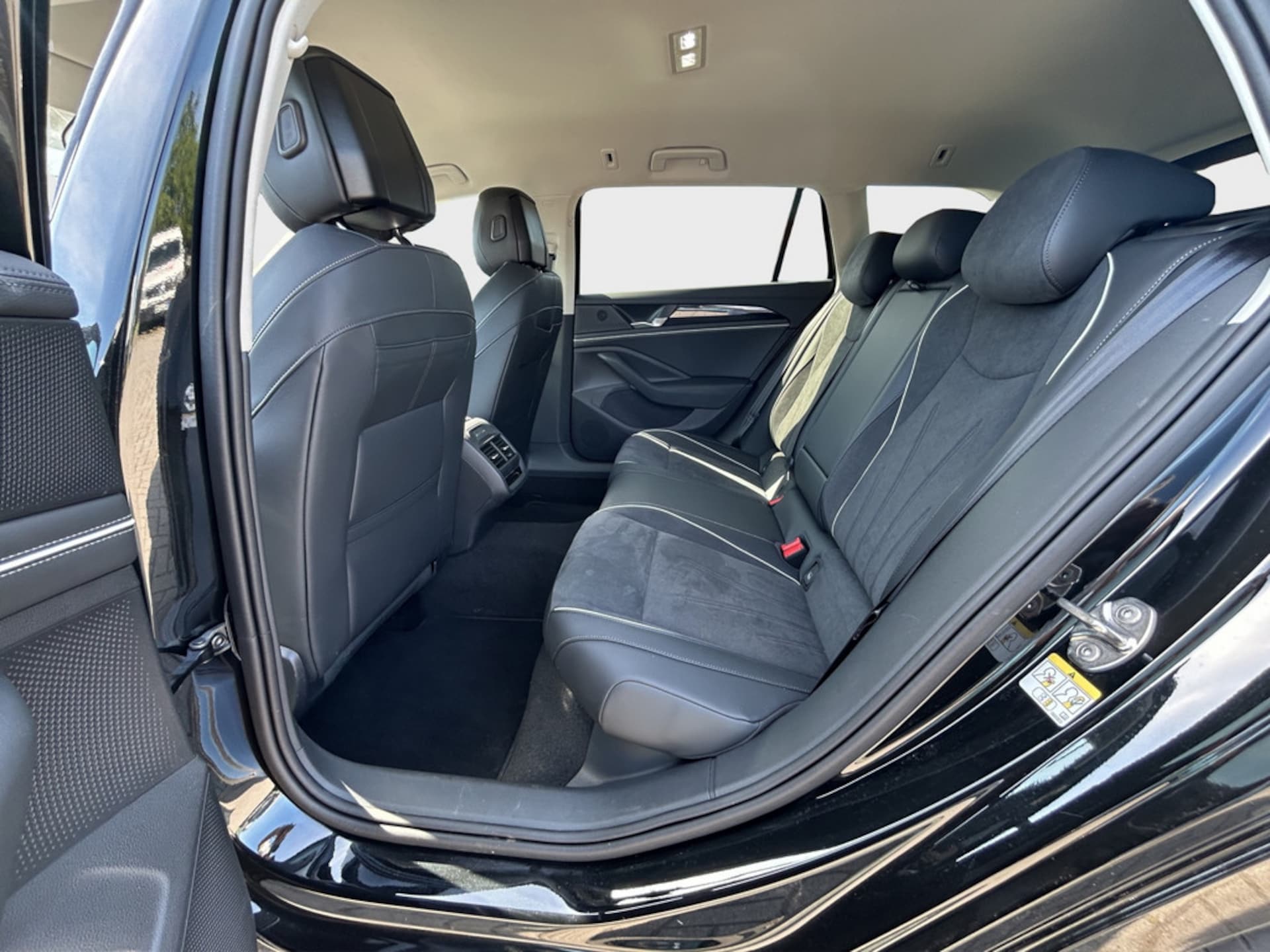 Volkswagen Passat Business
