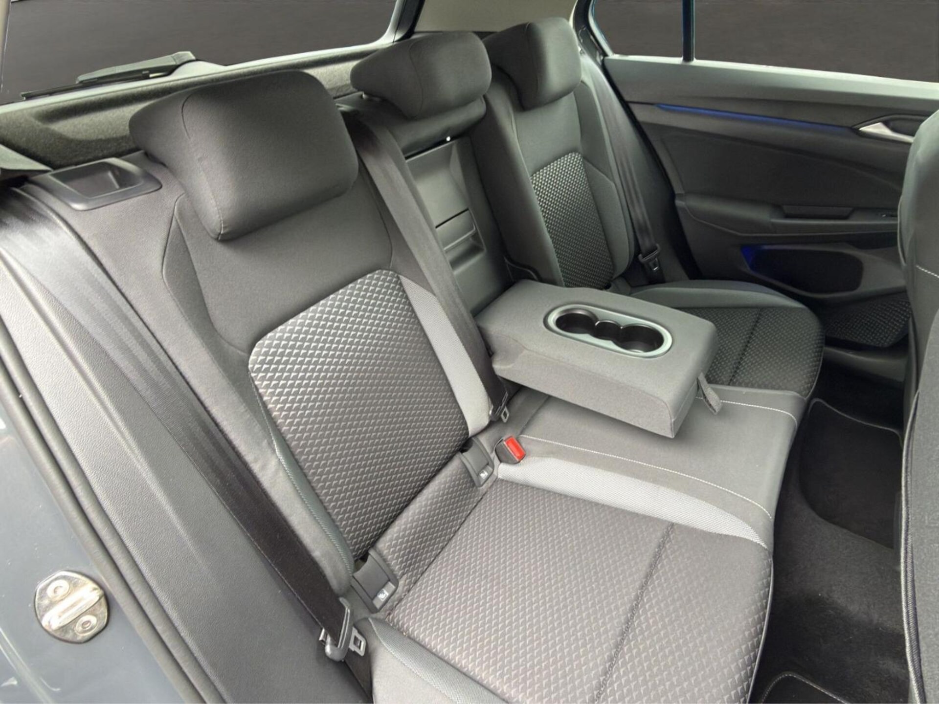 Volkswagen Golf Active