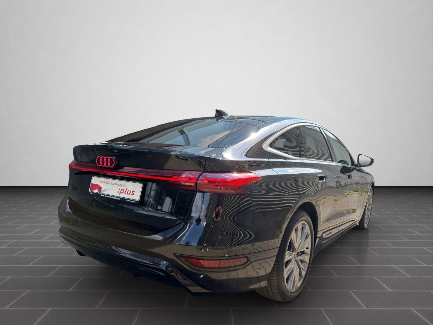 Bild über Audi A6 Sportback e-tron e-tron performance - für weitere Informationen kontaktieren Sie den Audi Partner