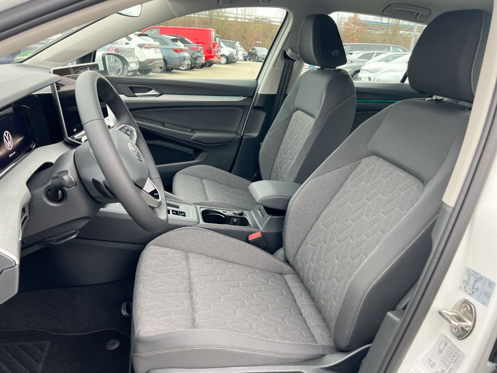 Volkswagen Golf Life