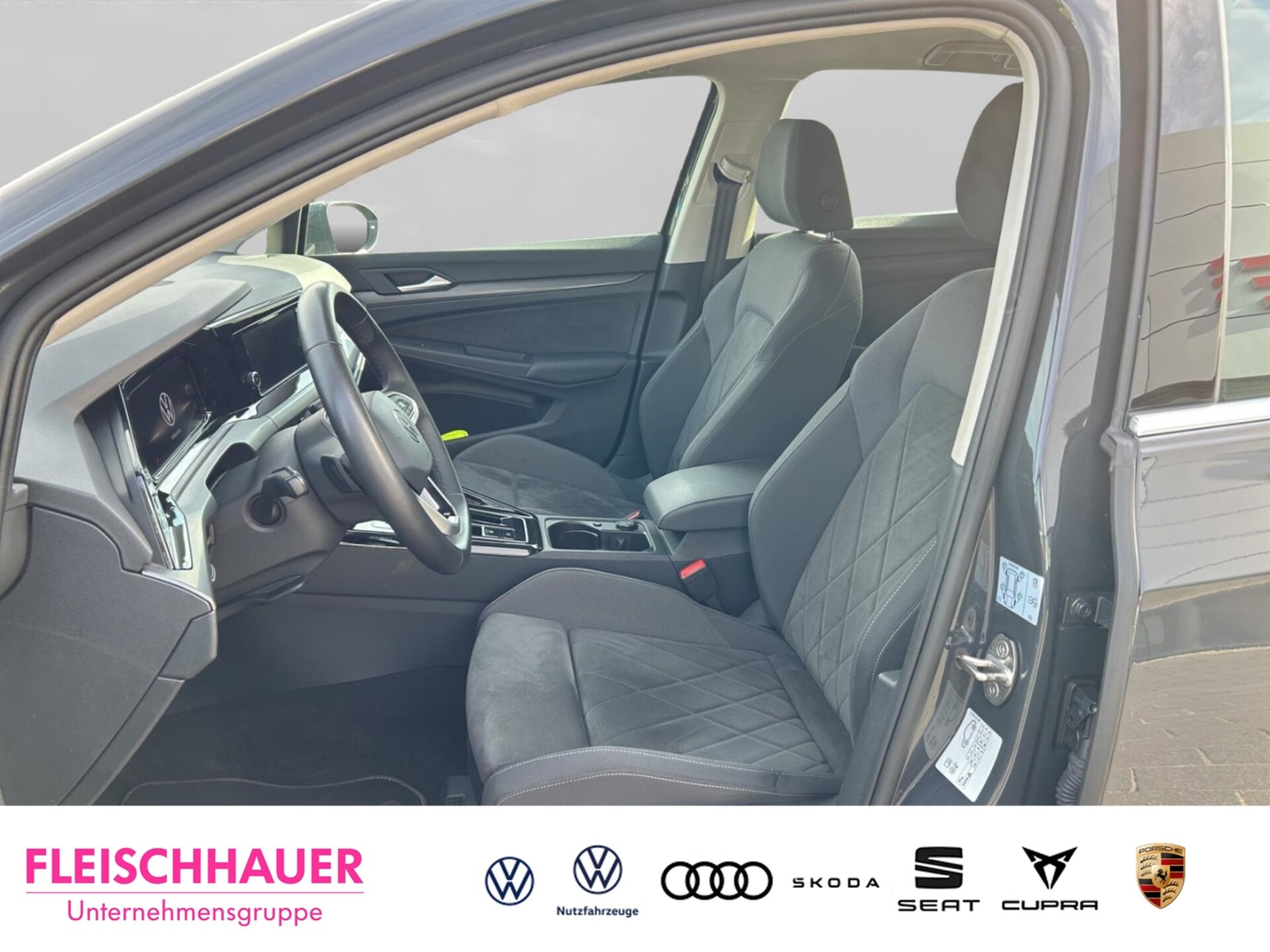 Volkswagen Golf Style