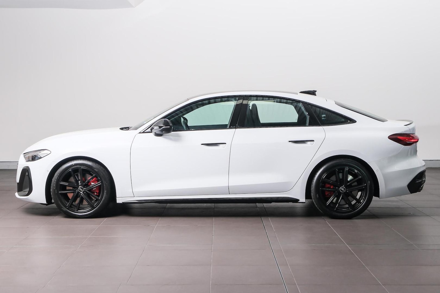 Image about Audi S5 Sedan TFSI quattro 270 kW S tronic