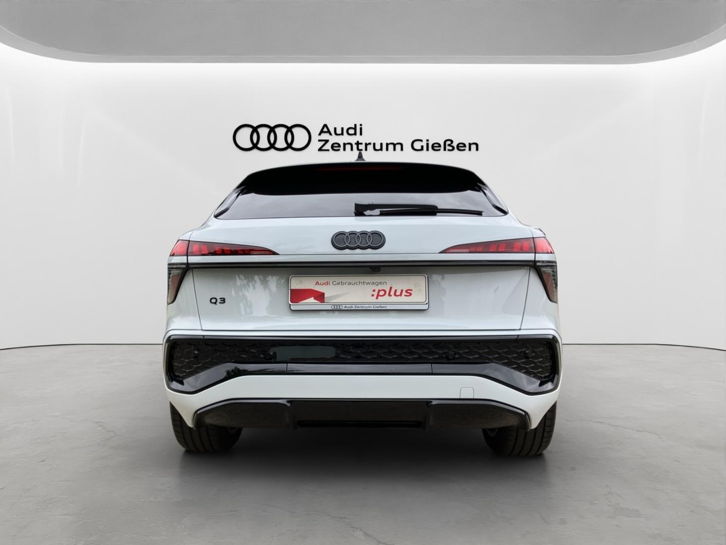 Bild über Audi Q3 Sportback e-hybrid e-hybrid 200 kW S tronic - für weitere Informationen kontaktieren Sie den Audi Partner
