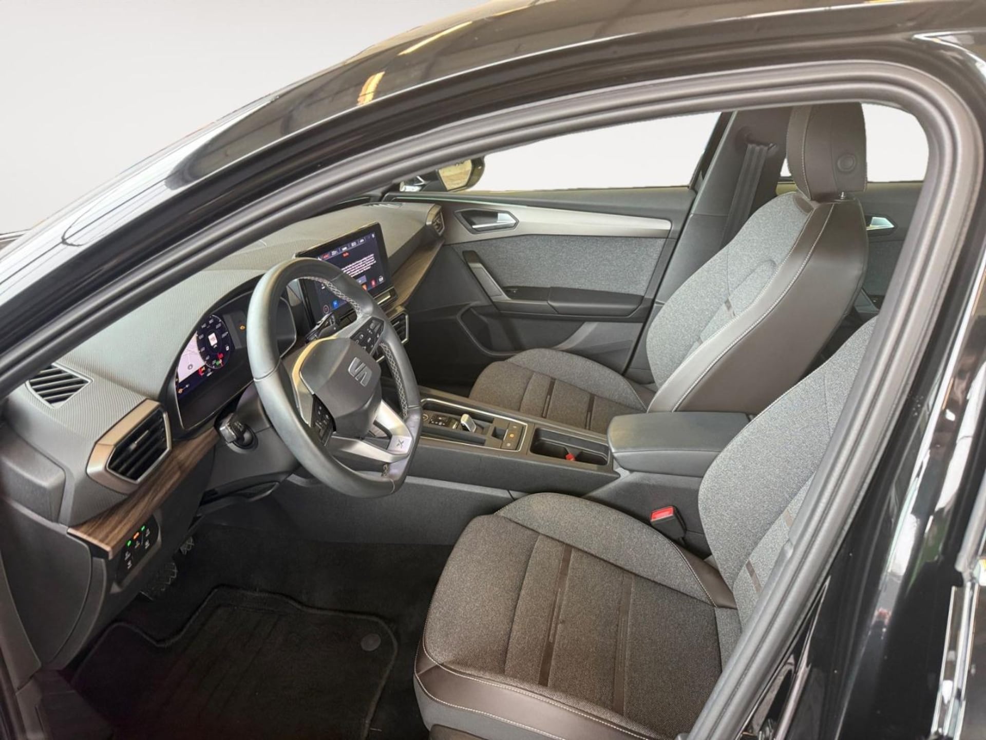 SEAT Leon XCELLENCE